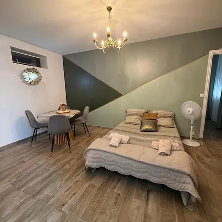 Casa vacanze Joli Eden Saint-Sulpice-de-Faleyrens